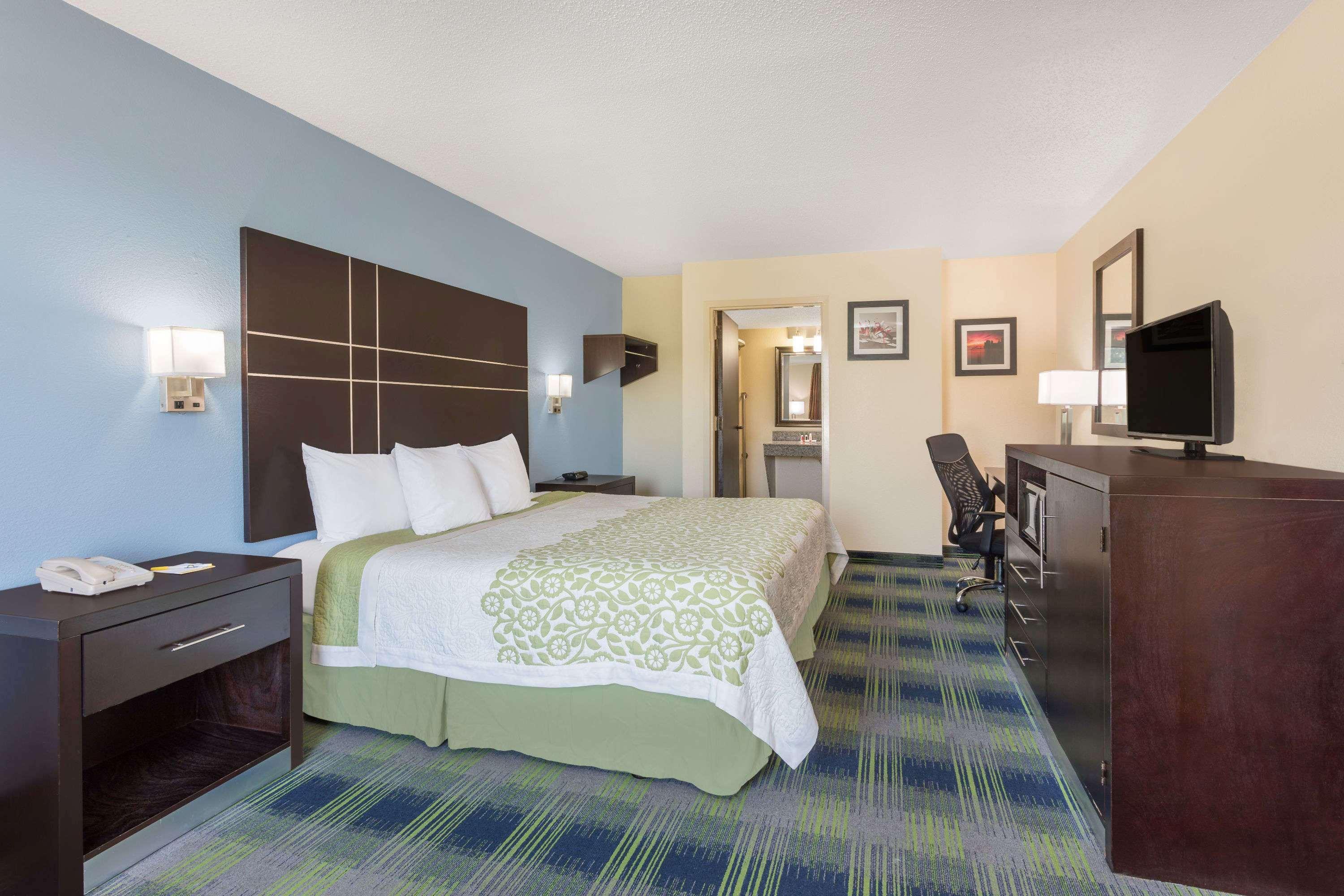 Days Inn By Wyndham Newberry South Carolina Exterior foto
