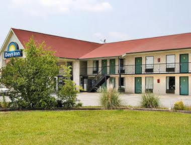 Days Inn By Wyndham Newberry South Carolina Exterior foto